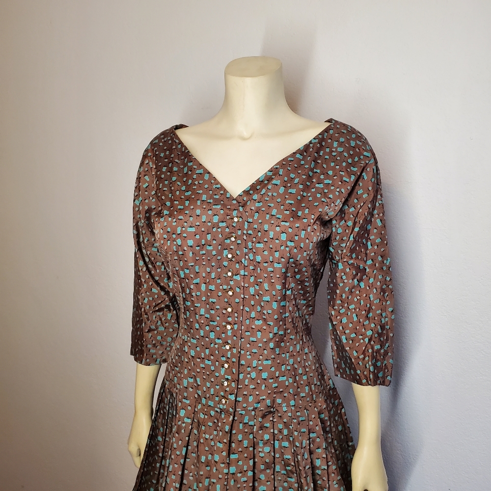 50s Vintage Fit Flare Abstract Fruit Dress - Picture 6 of 10